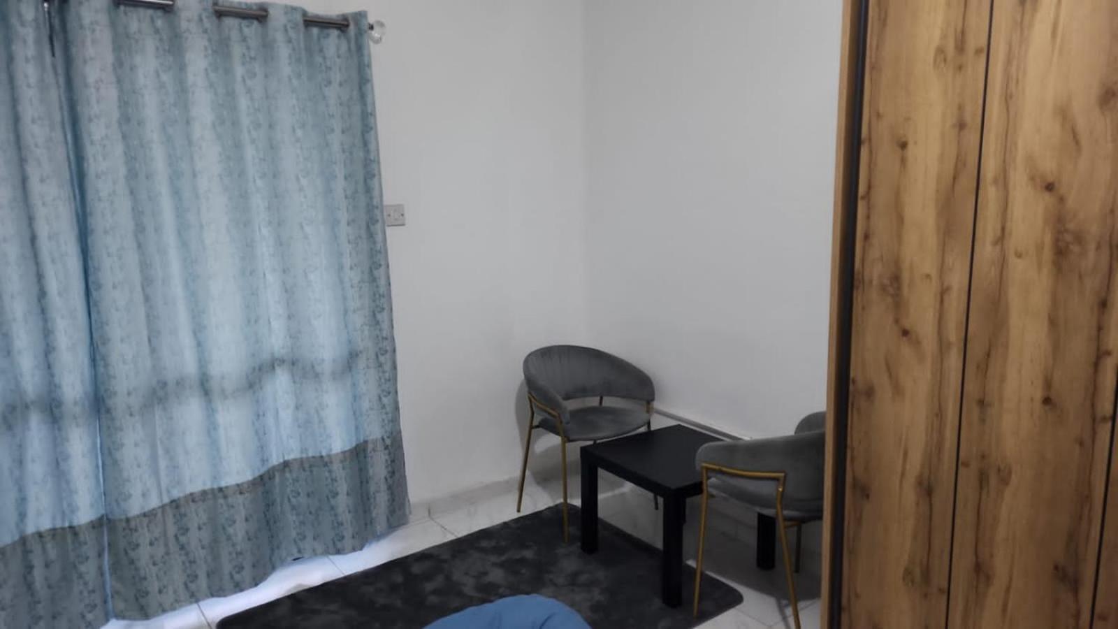 Sharing Motel Rooms アブダビ エクステリア 写真